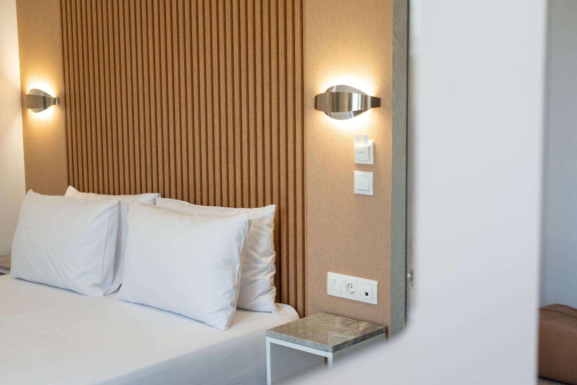 Airscape Hotel Free Shuttle From Athen'S Airport Αρτέμιδα Δωμάτιο φωτογραφία